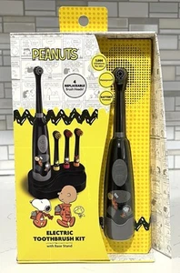 Peanuts Electric Toothbrush Kit With Base Stand And 4 Replaceable Brush Heads - Picture 1 of 6