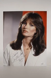 Jaclyn Smith, actress 8 x 10 color photo AUTOGRAPHED with COA #R903 - Picture 1 of 2