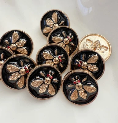 10PC Gold Black Enamel Bee Shank Metal Buttons 18mm - Image 1 of 2