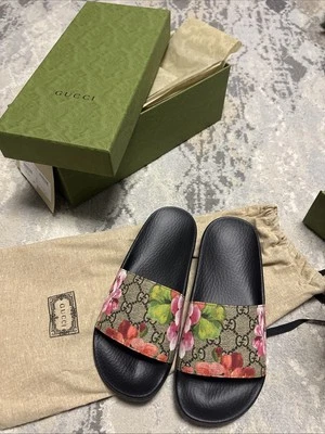 Nuevas sandalias Gucci para mujer con estampado floral/GG Italia talla 35/US 5 408508 Foto 1 de 4