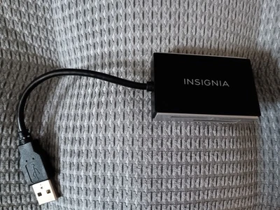 Insignia USB 2.0 SD MMC MS Memory Card Reader NS-CR2031 – Black - Image 1 of 2