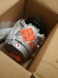 New Genuine ACDelco Compressor 1135450 Fits Pontiac Grand Am 3.3L 1992 1993 - Bild 1 von 4