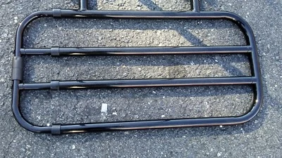 Protector de riel de cama de seguridad lateral de cama de hierro negro Foto 1 de 4