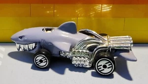 Hot Wheels Sharkruiser Speed Demons Series copyright 1987 Ultra hots - Picture 1 of 4
