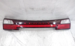 Subaru Legacy BH5 BH9 BHE Center Tail Light Tailgate Hatch Garnish - Picture 1 of 5