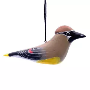 Adorno de madera artesanal para pájaro de ala de cera de cedro comercio justo Nicaragua - Imagen 1 de 1