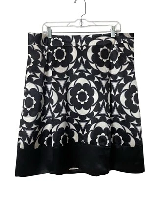 Banana Republic Silk Careerwear Skirt Geometric Floral Print Size 16 Tall - Image 1 of 4