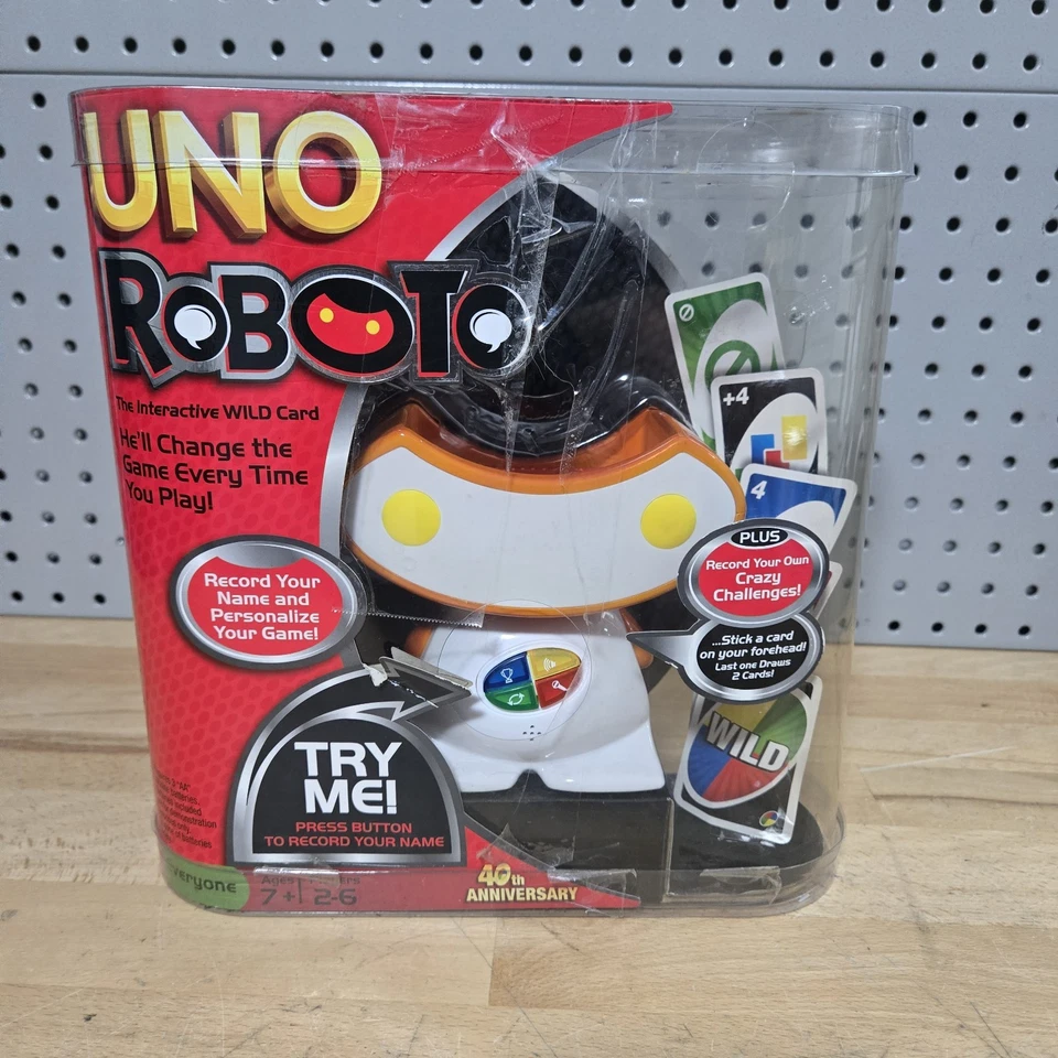 Mattel Uno Roboto 2010 The Interactive Wild Card Uno Game NEW IN BOX - Image 1 of 4