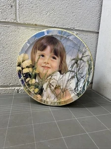 DE COLECCIÓN PASTEL GALLETA FLORES DE HOJALATA AÑOS 50 CAFÉ ARTE COCINA HERMANA MAYOR NIÑA - Imagen 1 de 3