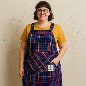 Vintage Person's Japan Apron Plaid Cotton Cross Back Smock Eiffel Tower Patch - Picture 1 of 13