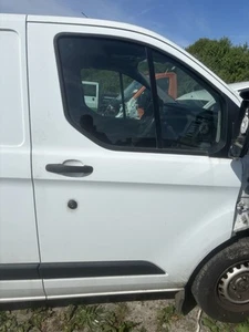 FORD TRANSIT CUSTOM 2018-2023 MK8 DRIVERS DOOR FRONT RIGHT R/H O/S OSF WHITE - Picture 1 of 2