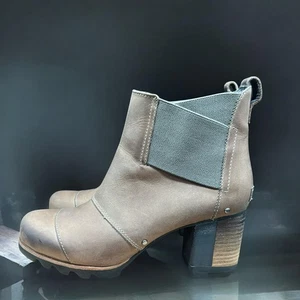 Sorel Addington braun wasserdicht Nubukleder Chelsea Absatz Stiefel Damen 8 - Bild 1 von 12