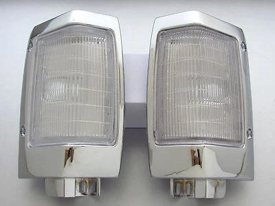 92 - 97 for NISSAN NAVARA D21 PAIR CHROME FRONT CORNER LIGHT SIGNAL INDICATOR 93 - Image 1 of 4