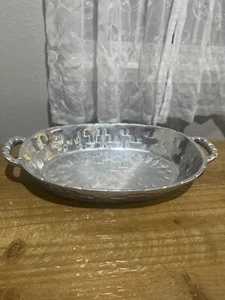 Oval Pewter Serving Platter With Handles - Picture 1 of 5