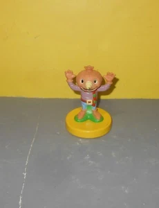 Bob the Builder SPUD THE SCARECROW Figure Modeling Clay Cutter - Picture 1 of 2