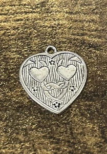 Sterling Silver Heart Necklace Pendant - Picture 1 of 3