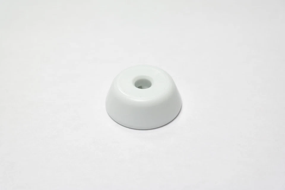 Bernina Sewing Machine Thread Retaining Spool Cap/Disk Medium - Image 1 of 1