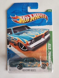 Hot Wheels 2011 Treasure Hunt '64 Pontiac GTO - Picture 1 of 4
