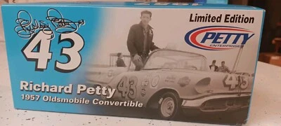 RICHARD PETTY 1957 OLDSMOBILE CONVERTIBLE 1/24 SCALE DIECAST  - Image 1 of 4