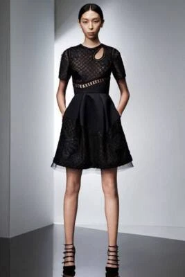 Vestido PRABAL GURUNG negro satinado encaje medios mixtos cuentas recortes ajuste y acampanado TALLA 4 Foto 1 de 4