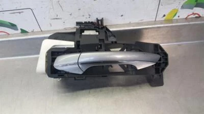 MERCEDES BENZ S-CLASS S350L W221 FRONT LEFT PASSENGER DOOR HANDLE IN SILVER - Image 1 of 4