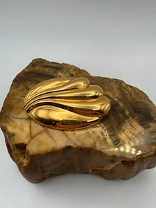Vintage Monet goldfarbene Swirl Brosche Anstecknadel signiert - Bild 1 von 3