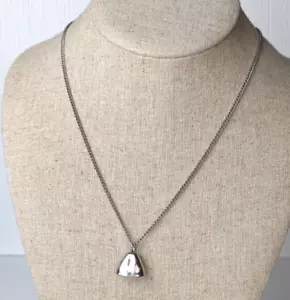 Vintage necklace chain with silver tone bell charm pendant 18" length - Picture 1 of 7