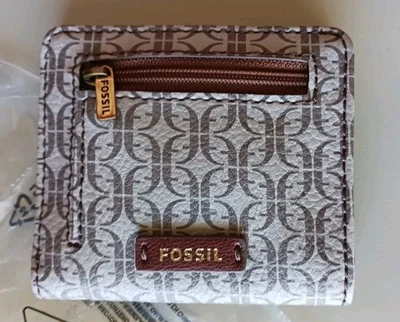 Fossil Bifold Ladies Wallet  - Image 1 of 4