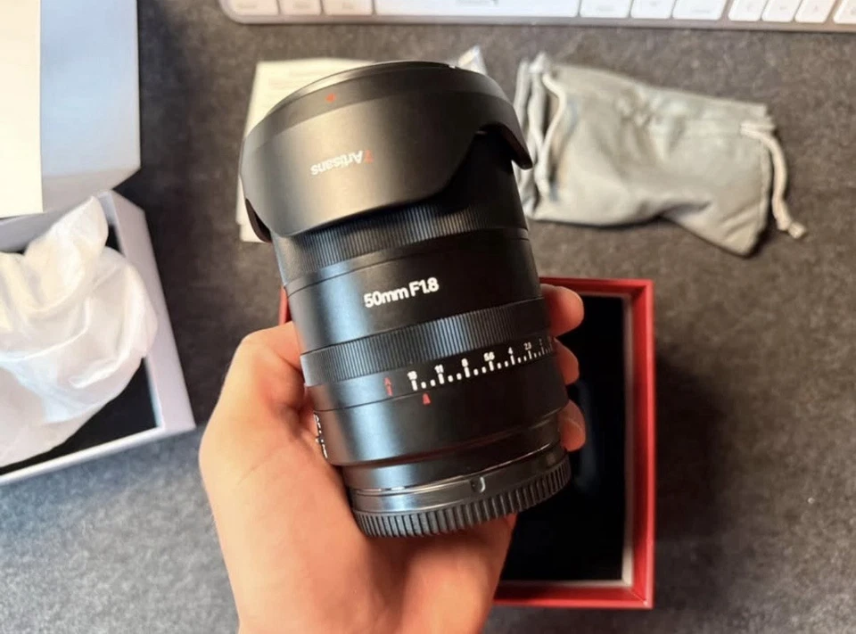 7Artisans 50mm F1.8 Full Frame Large Aperture Auto Focus Lens for L Mount Camera - Image 1 of 4