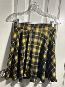 Neu mit Etikett Midnight Hour Rock Damen M gelb schwarz kariert Mini Kreis Reißverschluss Punk Goth - Bild 1 von 6