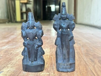 BONITA ESTATUA DE MADERA NEGRA ANTIGUA TALLADA A MANO RICA PÁTINA HINDUISMO DIOS, DIOSA Foto 1 de 4