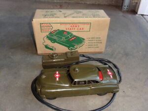 1950s Andy Gard Remote Control Battery Motorized Army Staff Car w Box As Found 