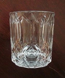 Crown Royal Crystal Glass Tumbler(s) with Elongated Diamond Panels - Picture 1 of 5