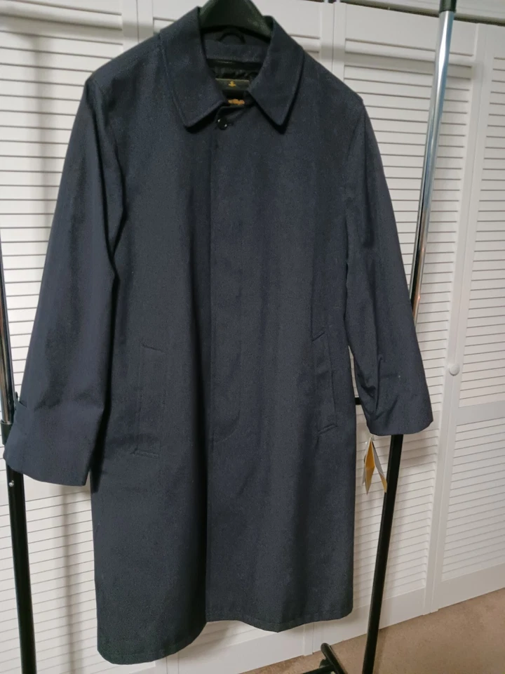 Trench Coat, Anchor Uniform 260MT Single Breasted, Thinsulate, Navy, Size 42 Rg - Image 1 of 4