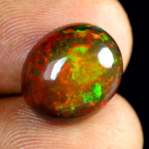 5.38 ct Romantic Oval Cabochon (14 x 12 mm) Ethiopian Flashing Black Opal - Picture 1 of 1