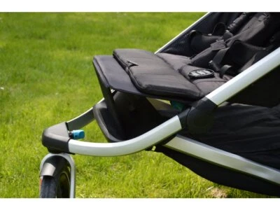 Thule Urban Glide Doble - Reposapiés / Soporte para pies / Almohadilla de posicionamiento para pies Foto 1 de 3
