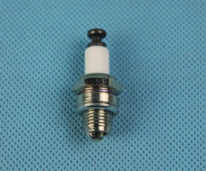 CRRC Cm6 Spark Plug For Da Dle 3w Rc Gas Engine Airplane - Picture 1 of 1