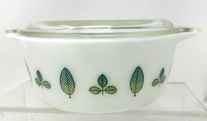 VTG 1959 PYREX 472 Casserole Dish Green Blue Leaf Pattern Hard To Find 1.5 Pint - Picture 1 of 9