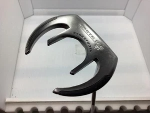 Odyssey 33 White Ice Sabretooth WHITE ICE SABERTOOTH Putter - Picture 1 of 6