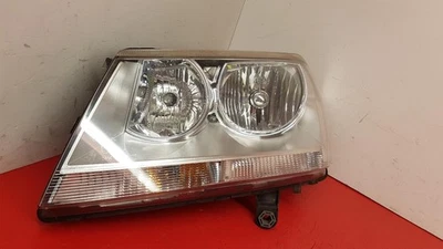 Dodge Avenger 2007 faro lateral cercano faro pasajero Foto 1 de 4