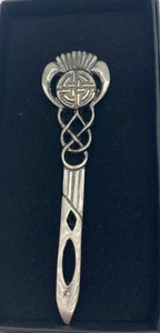 Stunning Antique Celtic Thistle Kilt Pin only £11.99 in stock - Picture 1 of 3