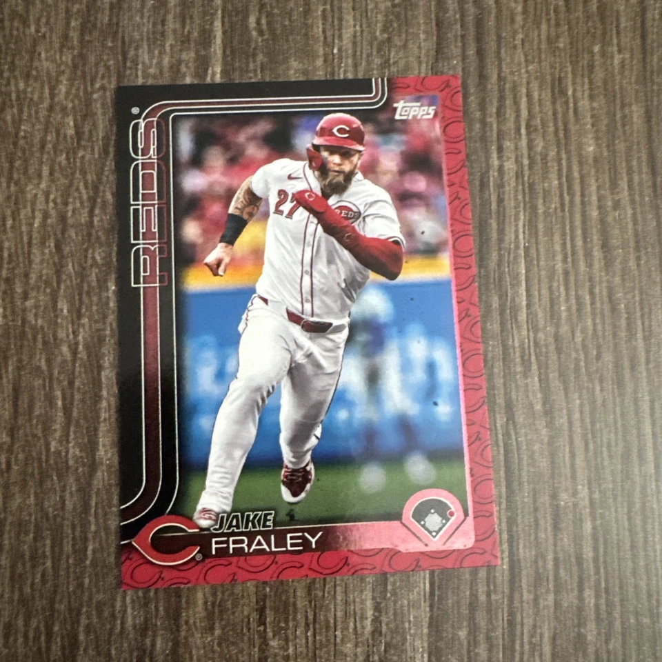 2025 Topps Series 2 - Jake Fraley #675 Team Color Border - Image 1 of 2