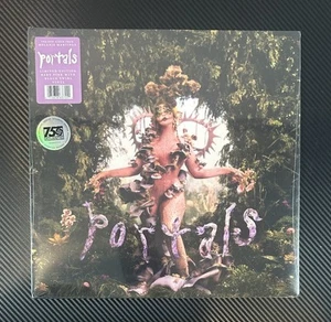 Melanie Martinez - Portals Limited Edition Baby Pink with Black Swirl Vinyl LP - Bild 1 von 7