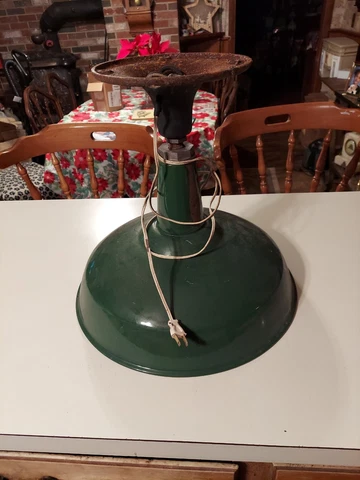 Vintage light 16" porcelain Cover