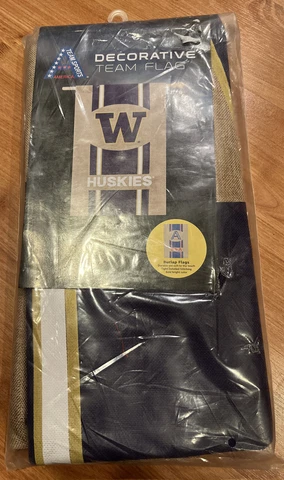 Washington Huskies Premium 2 sided 28x44 BURLAP Banner House Flag Collage NCAA Cover