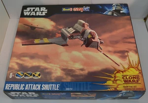 REVELL EASY-KIT STAR WARS 06672 REPUBLIC ATTACK SHUTTLE NEU PLASTIK MODELLBAUSATZ - Bild 1 von 3
