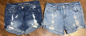 Almost Famous Womens Size 9 Distressed Shorts 2 Pair Lot - Picture 1 of 11