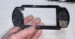 Sony PSP-1001 PSP FAIR Cubierta Superior-Intacta-Marca y/o Arañazos en Vidrio-LEER TODO - Imagen 1 de 12