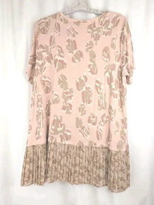LOGO by Lori Goldstein NWOT Knit Tunic With Pleat Hem QVC Size L Peach Tan - Picture 1 of 19