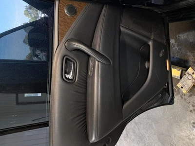 Used Rear Left Door Interior Trim Panel fits: 2015 Infiniti QX80  Grade A Foto 1 de 4